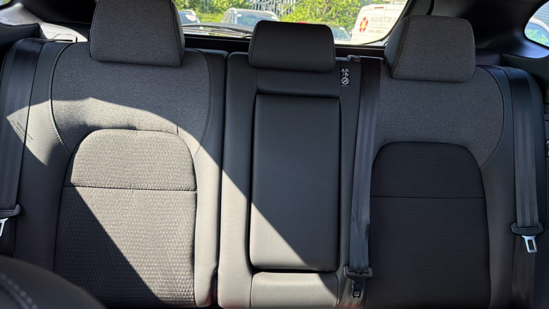 Nissan Qashqai 1.3 DiG-T MH N-Connecta 5dr Petrol Hatchback
